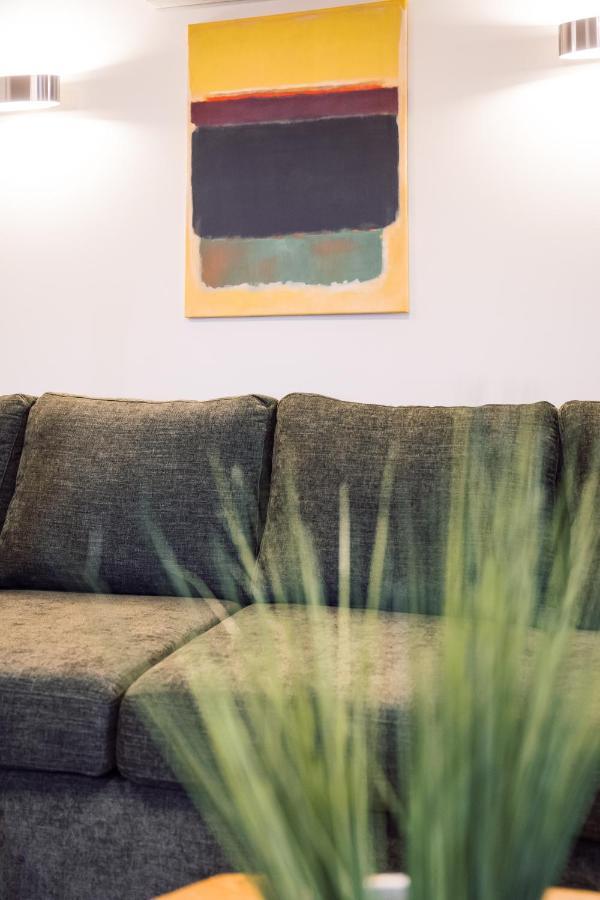 Rothko Apartment/8 Guests/4Bedrooms/Riga Old Town Eksteriør billede